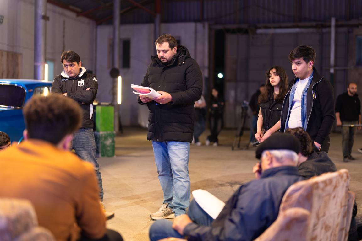 DEVIN FILM Backstage - Kino