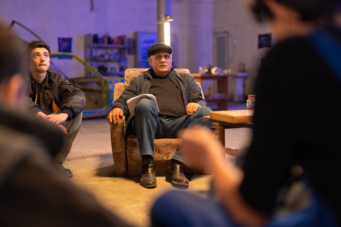 DEVIN FILM Backstage - Kino