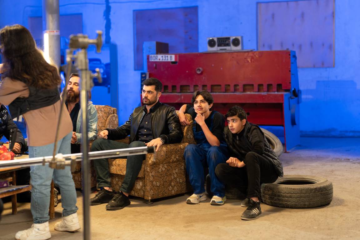 DEVIN FILM Backstage - Kino