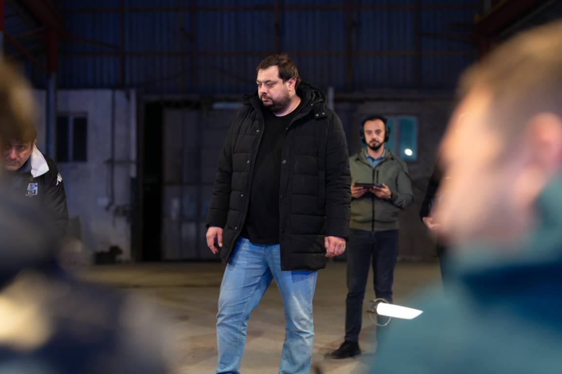 DEVIN FILM Backstage - Kino