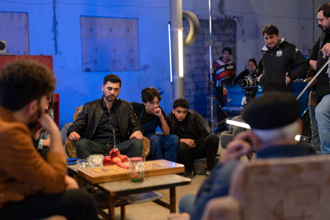 DEVIN FILM Backstage - Kino