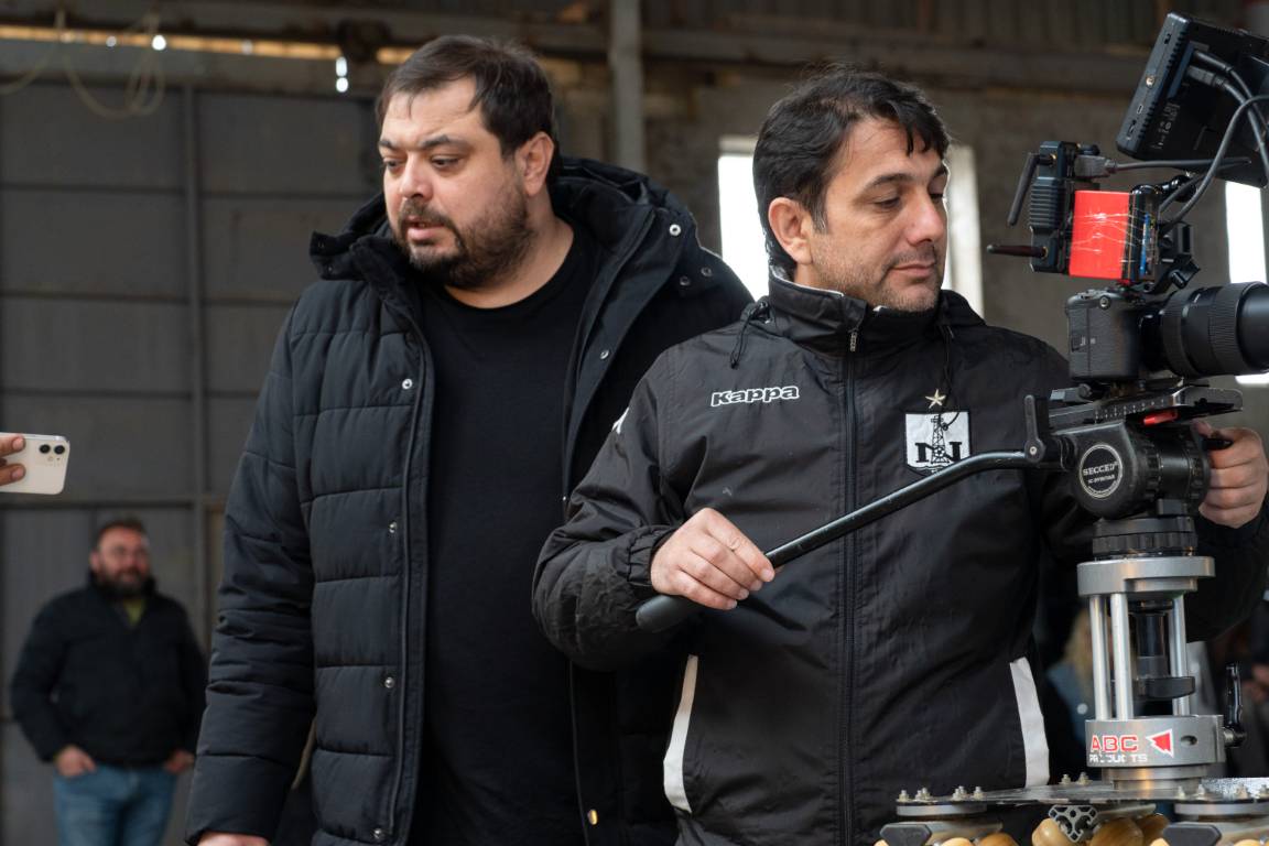 DEVIN FILM Backstage - Kino
