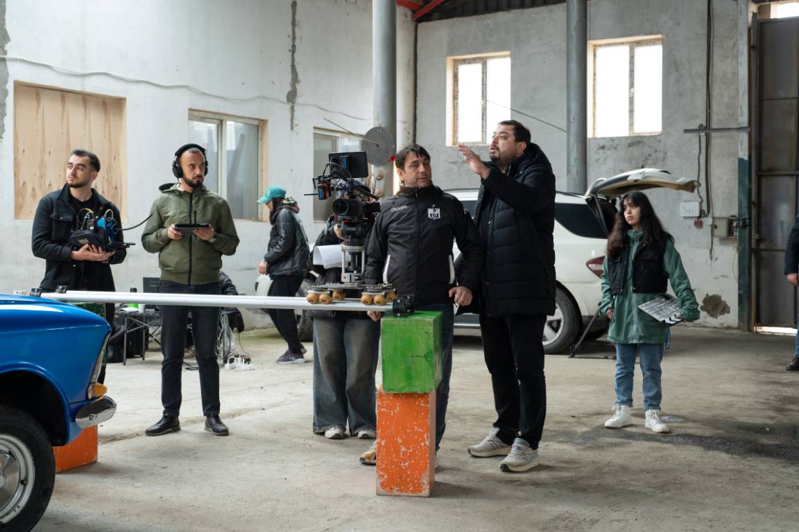 DEVIN FILM Backstage - Kino