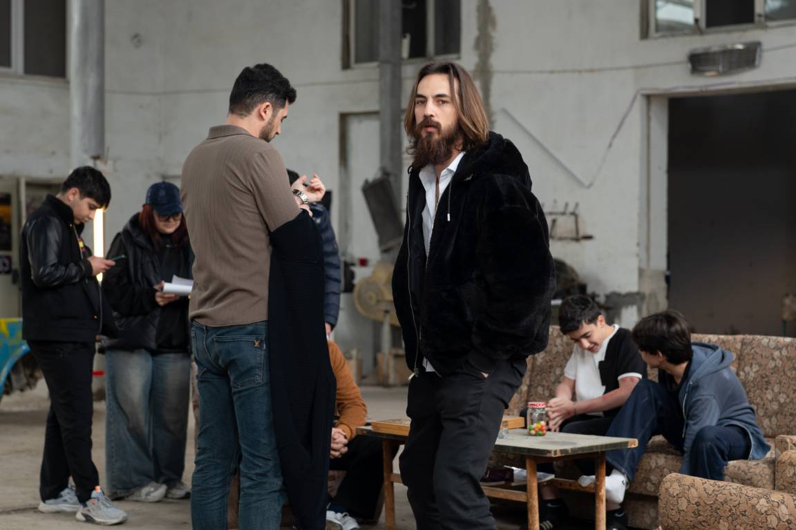 DEVIN FILM Backstage - Kino