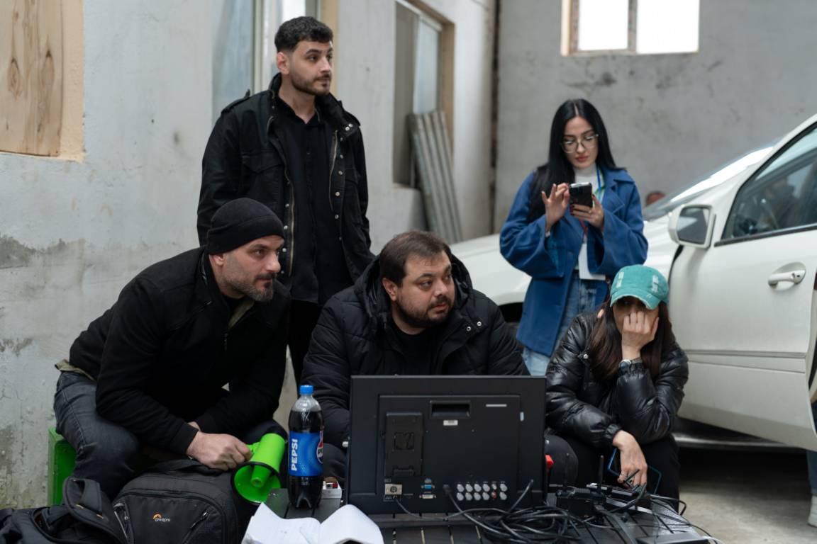 DEVIN FILM Backstage - Kino