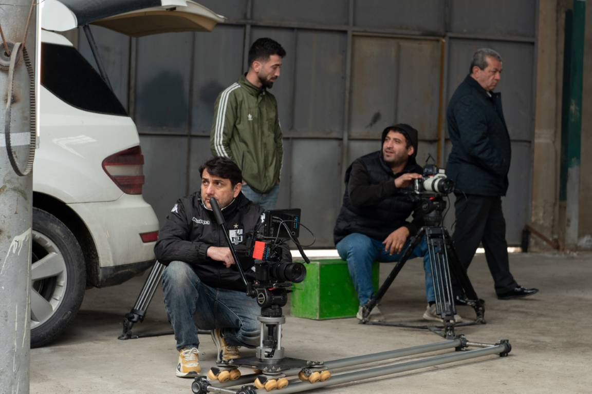 DEVIN FILM Backstage - Kino