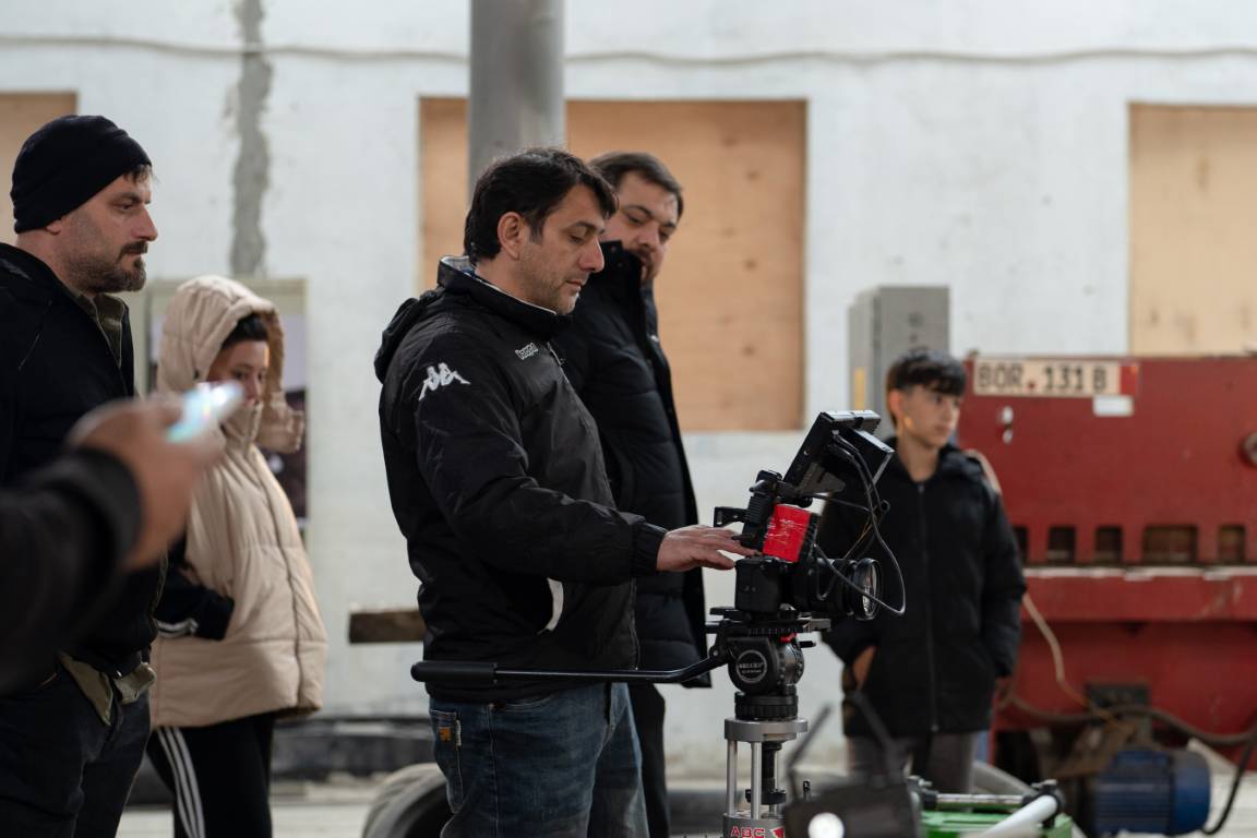 DEVIN FILM Backstage - Backstage
