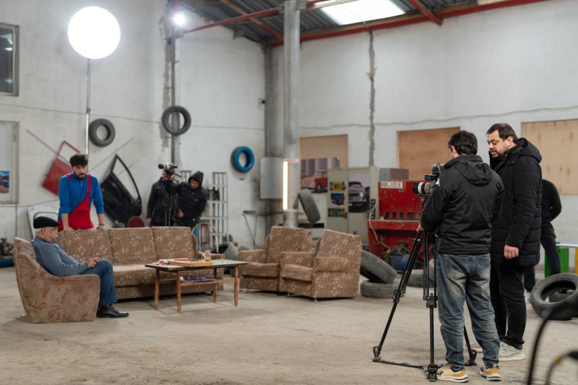 DEVIN FILM Backstage - Backstage